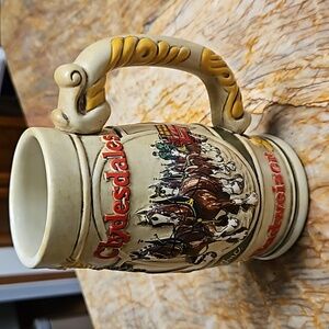 BUDWEISER Anheuser Busch 3D Ceramic Holiday Clydesdales Beer Stein Mug Cup